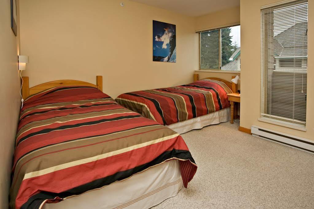 Westwind Properties At Valhalla Whistler Exterior photo